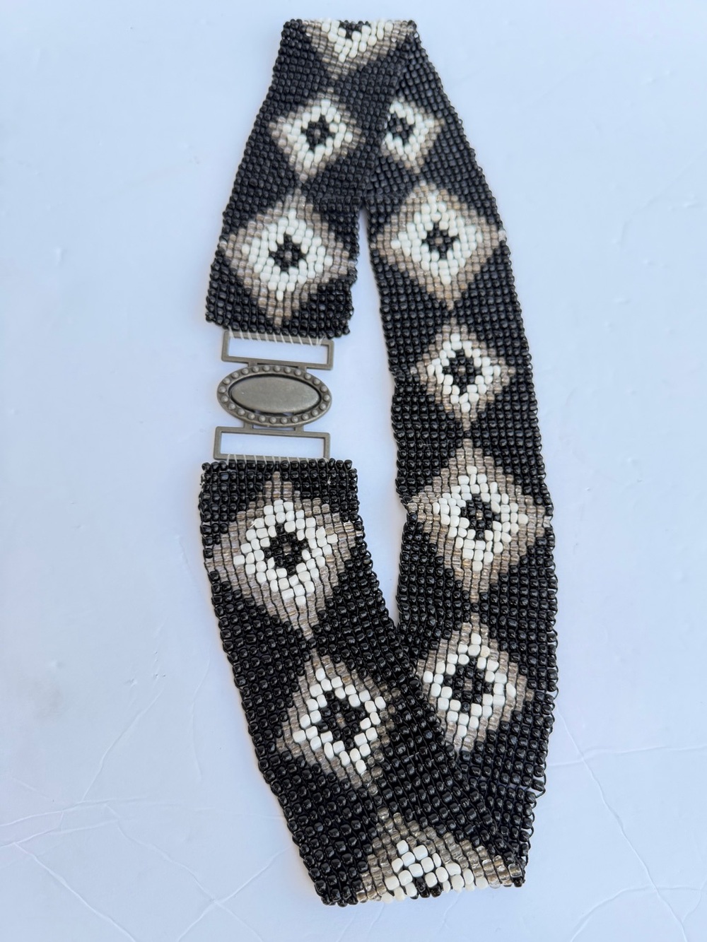 Title: Vintage Southwestern Black & White Geometric Beaded Belt